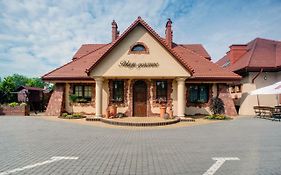 Pokoje Goscinne Murowanka